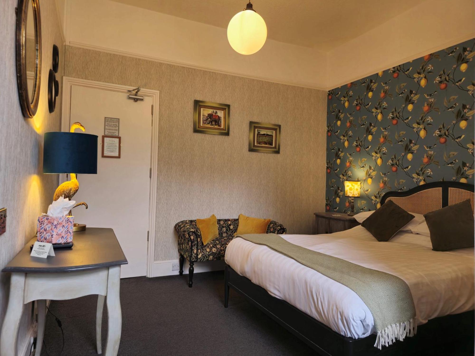 Ashburton House - B&B สการ์โบโรห์ ภายนอก รูปภาพ